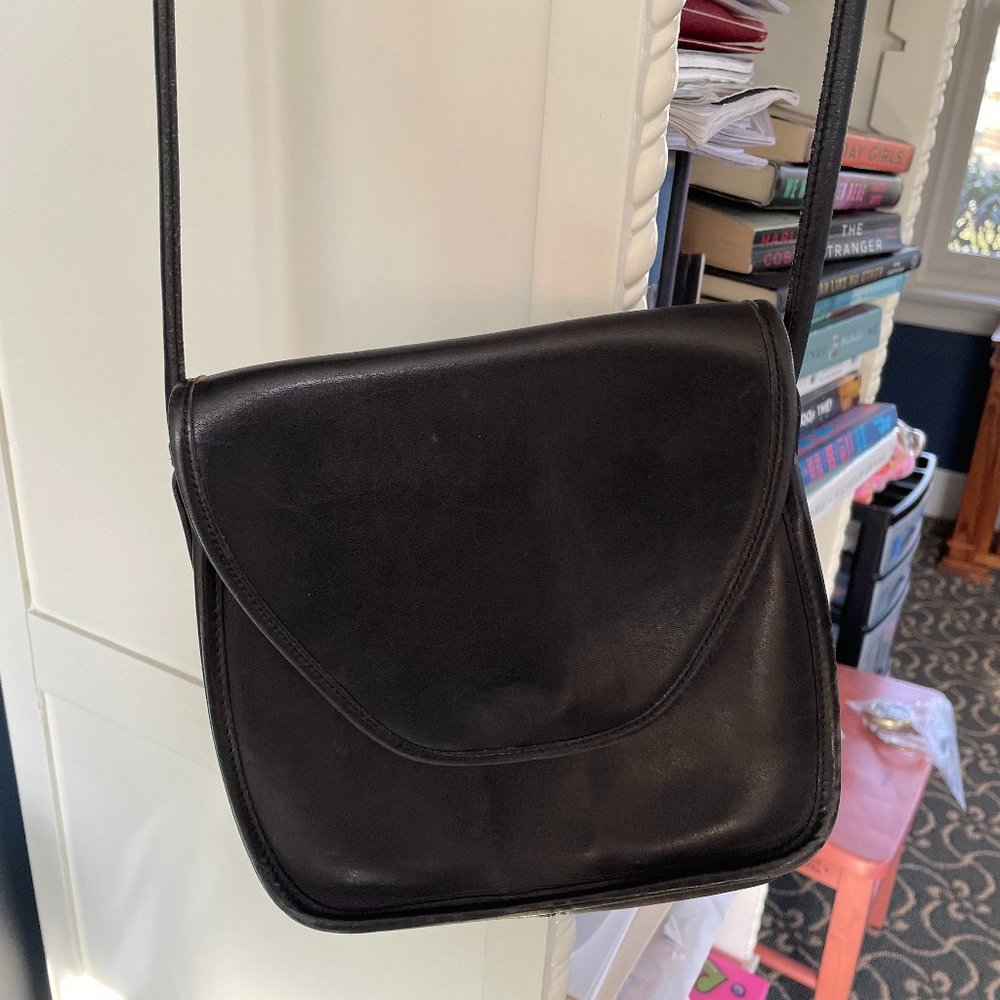 Classic Coach Purse
